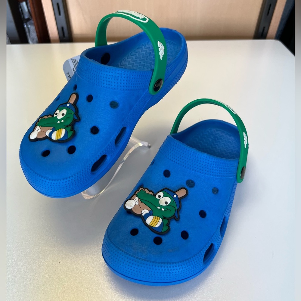 Kids Crocs - Picture 6 of 9